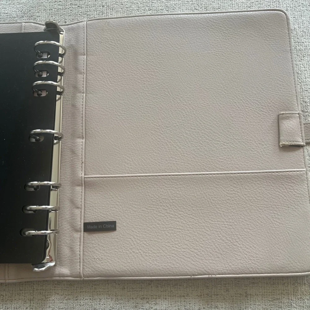 Franklin Covey Blooms Monarch 7 Ring Binder Planner Cover Taupe Pebbled Leather